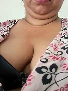 Ravina patil1 online show from 05/31/26, 05:24