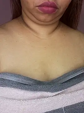 Ravina patil1 online show from 04/01/26, 02:47