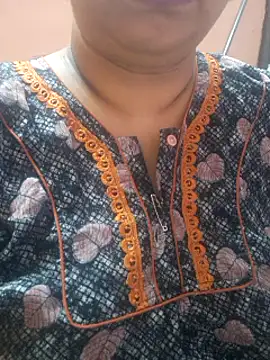 Ravina patil1 online show from 03/06/25, 07:47