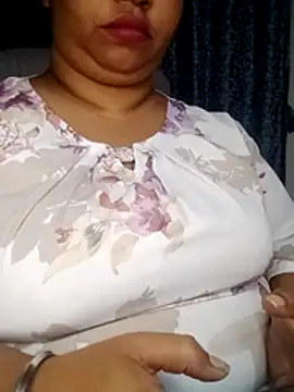 Ravina patil1 online show from 03/19/26, 04:18