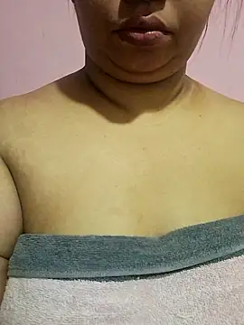 Ravina patil1 online show from 04/07/26, 07:04