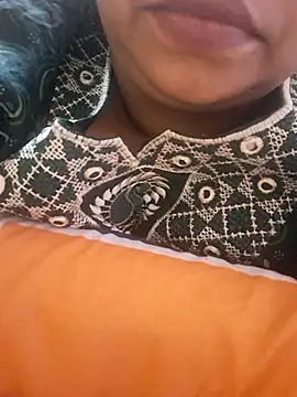 Ravina patil1 online show from 10/08/25, 05:24