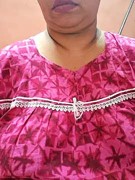 Ravina patil1 online show from 03/20/25, 11:02