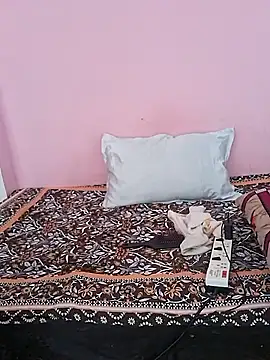 Snapshot of Ravina_patil1 chatting on 06/10/26, 05:41 Ravina patil1 online show from 06/10/26, 05:41