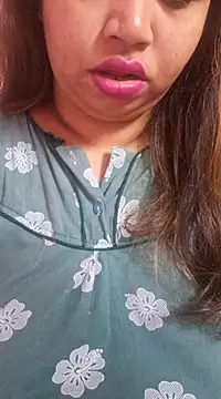 Ravina patil1 online show from 03/15/25, 03:37