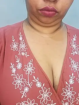 Ravina patil1 online show from 03/03/26, 03:19