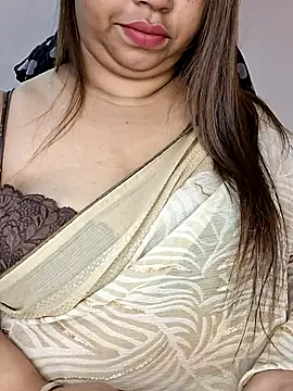 Ravina patil1 online show from 12/18/25, 11:36