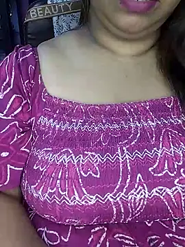 Ravina patil1 online show from 09/26/25, 11:06