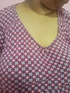 Ravina patil1 online show from 05/29/26, 05:46