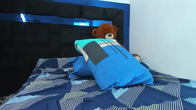 TysonWalkers online show from 11/23/25, 01:59