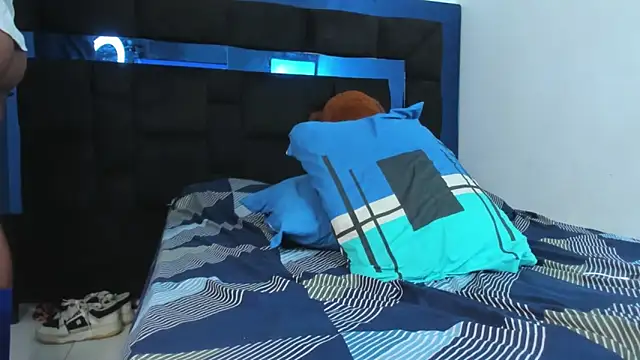 TysonWalkers online show from 11/23/25, 09:36