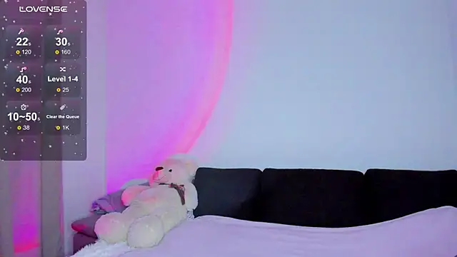 misspollywow online show from 10/13/25, 06:09