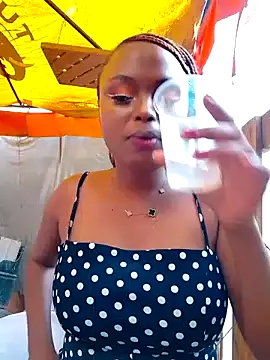 sexysandy20 online show from 01/24/25, 03:02