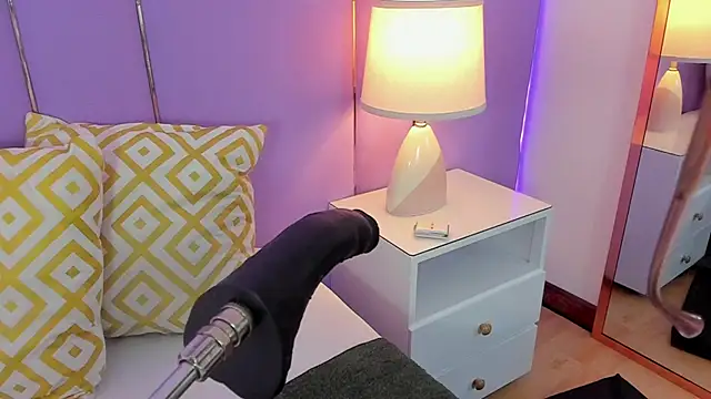 SophyRuiz  online show from 04/02/26, 11:50