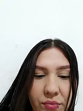 Ariakris online show from 11/15/25, 05:06