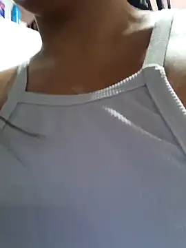 Ariakris online show from 04/14/26, 03:22