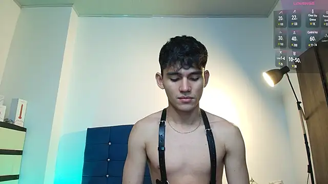 EstebanPerez  online show from 02/27/25, 04:32