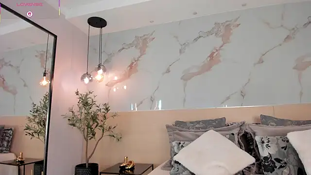 SteffanyBeck online show from 04/09/26, 11:16