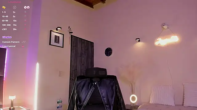 Jess Collen online show from 11/26/25, 08:14