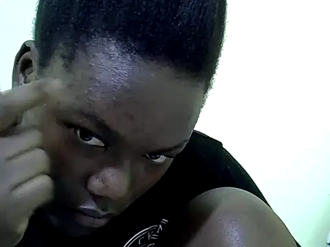 Snapshot of candililie chatting on 09/29/25, 12:55 candililie online show from 09/29/25, 12:55