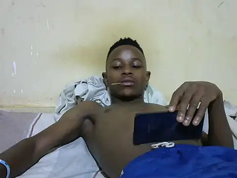 Snapshot of swthairydic chatting on 10/25/25, 03:34 swthairydic online show from 10/25/25, 03:34