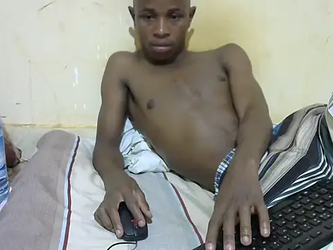 Snapshot of swthairydic chatting on 12/03/25, 07:30 swthairydic online show from 12/03/25, 07:30