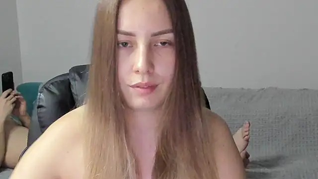 Mia shy1 online show from 01/12/26, 08:47