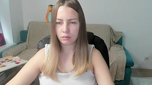 Mia shy1 online show from 12/04/25, 07:18