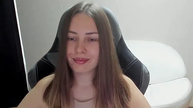 Mia shy1 online show from 05/30/26, 06:09
