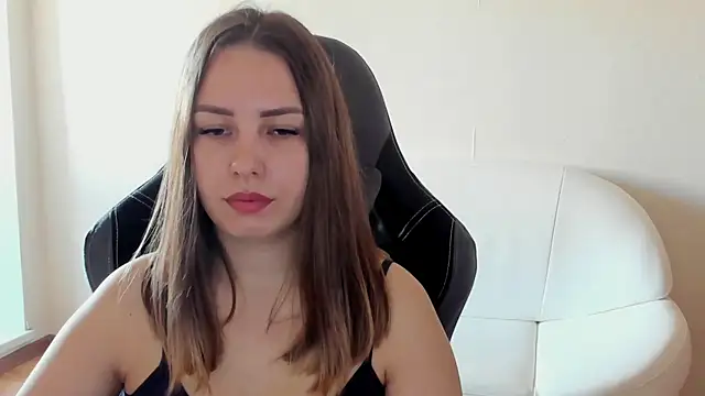 Mia shy1 online show from 05/16/26, 06:12