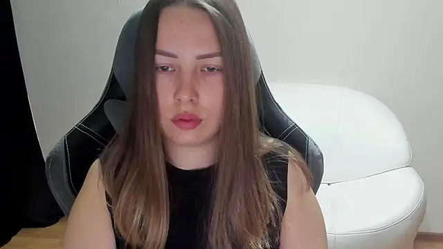 Mia shy1 online show from 06/05/26, 05:23