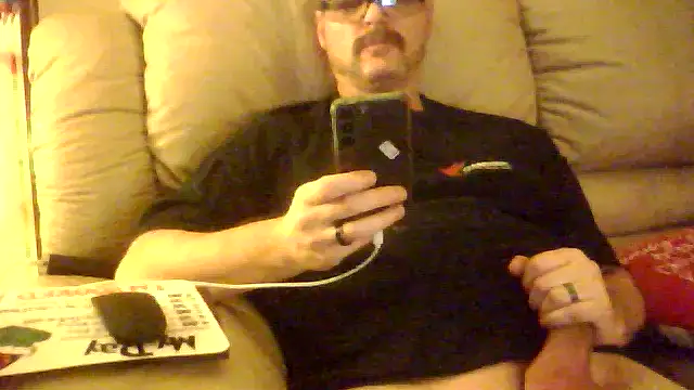 Snapshot of Billythekidd1978 chatting on 11/28/25, 06:13 Billythekidd1978 online show from 11/28/25, 06:13