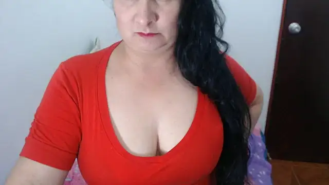 Ashyle online show from 12/14/25, 09:20