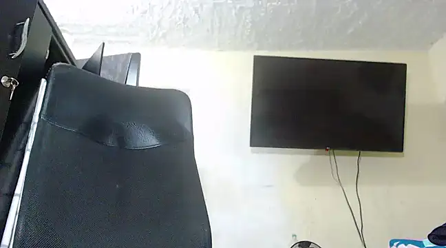Snapshot of Real1jc chatting on 01/16/25, 03:02 Real1jc online show from 01/16/25, 03:02