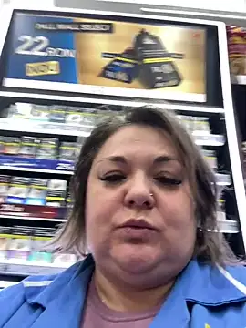 Snapshot of MikyVesela chatting on 12/02/24, 05:54 MikyVesela online show from 12/02/24, 05:54