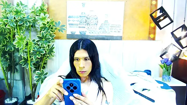 Snapshot of SaraSofia44 chatting on 07/11/26, 09:26 SaraSofia44 online show from 07/11/26, 09:26