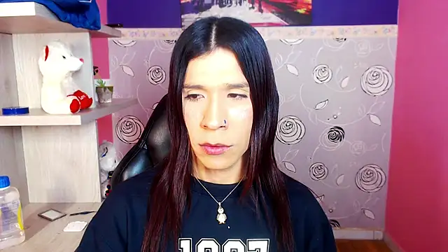 Snapshot of SaraSofia44 chatting on 01/29/25, 04:58 SaraSofia44 online show from 01/29/25, 04:58