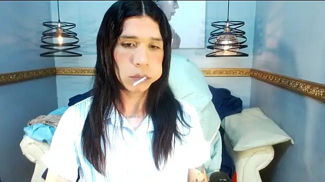 Snapshot of SaraSofia44 chatting on 06/27/26, 06:03 SaraSofia44 online show from 06/27/26, 06:03