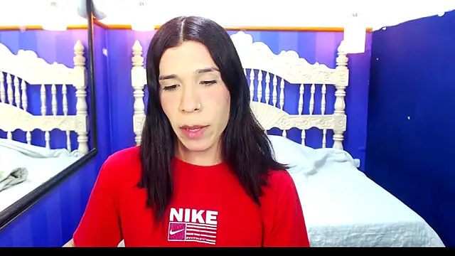 Snapshot of SaraSofia44 chatting on 10/04/25, 05:25 SaraSofia44 online show from 10/04/25, 05:25