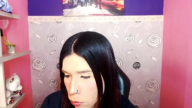 Snapshot of SaraSofia44 chatting on 01/25/25, 04:13 SaraSofia44 online show from 01/25/25, 04:13