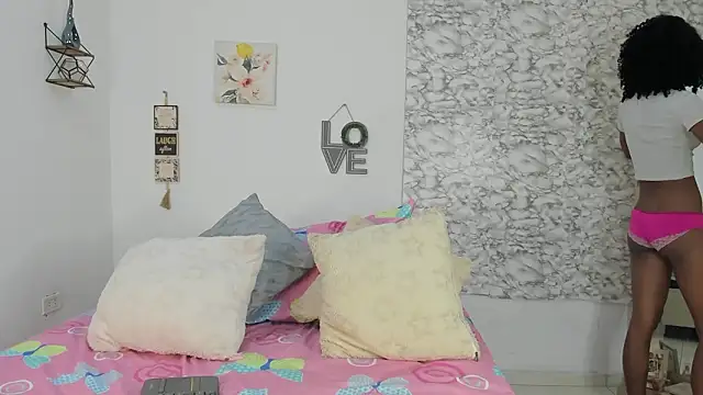 Canhela1 online show from 02/25/26, 01:17