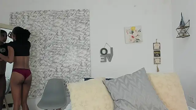 Canhela1 online show from 06/03/26, 11:42
