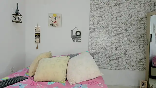 Canhela1 online show from 02/28/26, 05:29