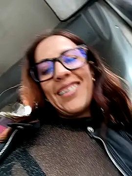 Snapshot of Lena-32 chatting on 02/13/25, 06:26 Lena-32 online show from 02/13/25, 06:26