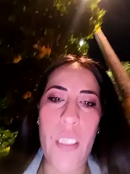 Snapshot of Lena-32 chatting on 02/15/26, 01:17 Lena-32 online show from 02/15/26, 01:17