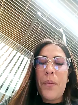 Lena-32 online show from 03/28/26, 11:17