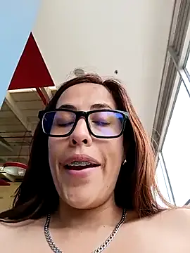 Snapshot of Lena-32 chatting on 02/03/25, 07:31 Lena-32 online show from 02/03/25, 07:31