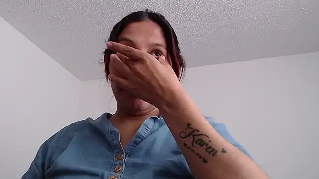 Snapshot of Ashley_A chatting on 01/21/25, 07:17 Ashley A online show from 01/21/25, 07:17