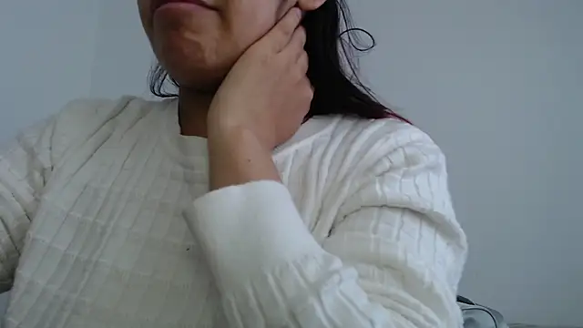 Snapshot of Ashley_A chatting on 03/02/25, 05:41 Ashley A online show from 03/02/25, 05:41