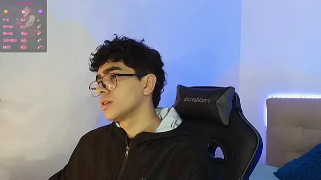  nickconnor01 online show from 11/30/25, 10:32